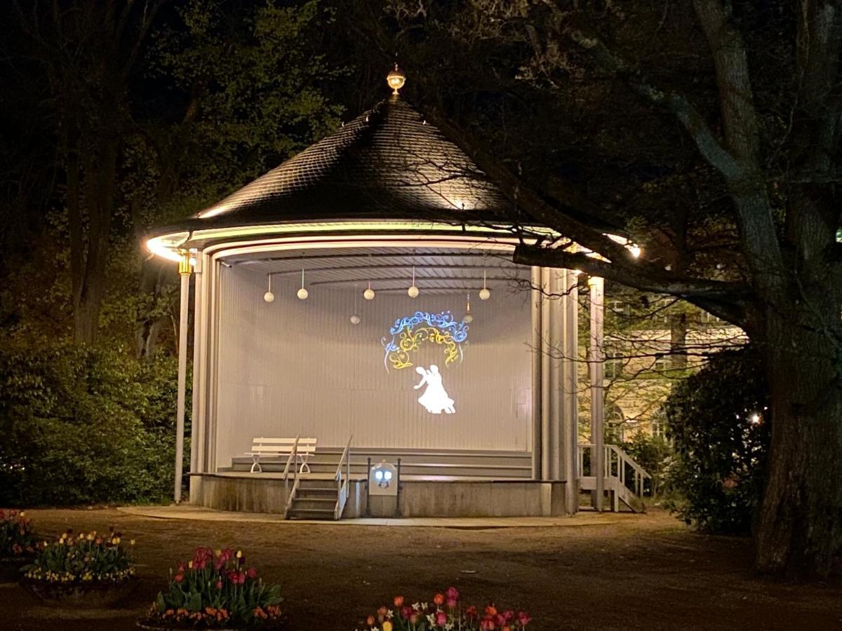 Fewo Roland Ranft Direkt Am Kurpark Barrierearm 60Qm Bad Elster Buitenkant foto